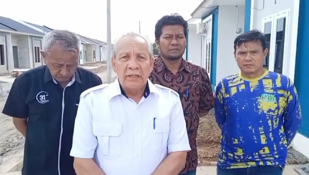 Plt. Dirut PDAM Tirta Mountala Aceh Besar Tinjau Reservoir Neuheun